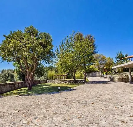 בית כפרי Casa Do Pinheiro Manso *